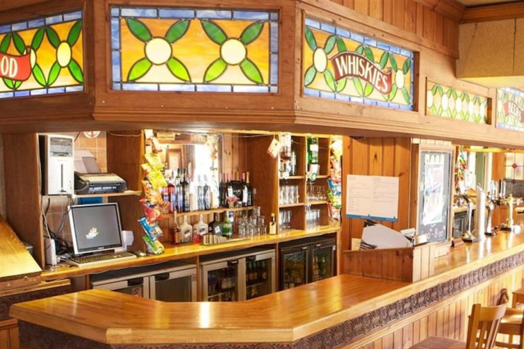 Radstock Hotel 15/66