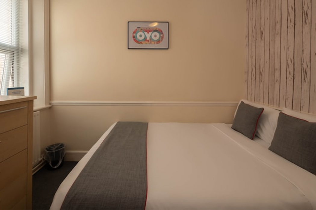 Oyo Pier Hotel Rhyl 12/40