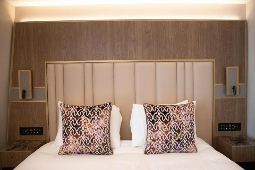 Merit Kensington Hotel 18/22
