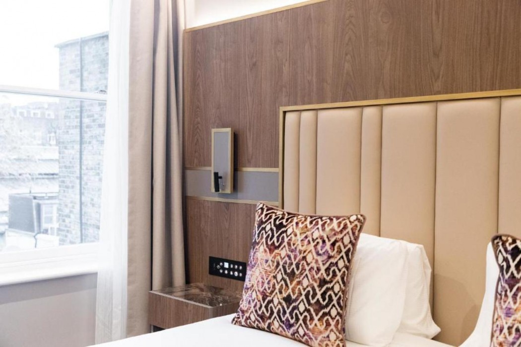 Merit Kensington Hotel 20/22