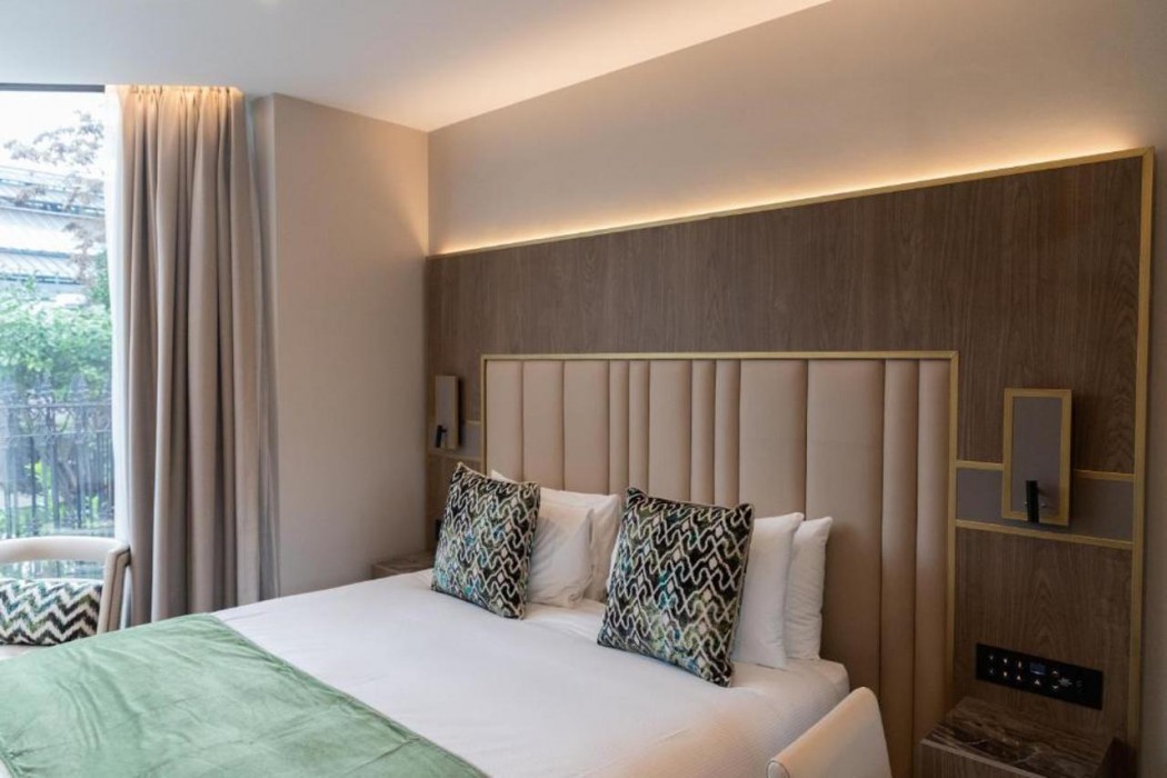 Merit Kensington Hotel 17/22