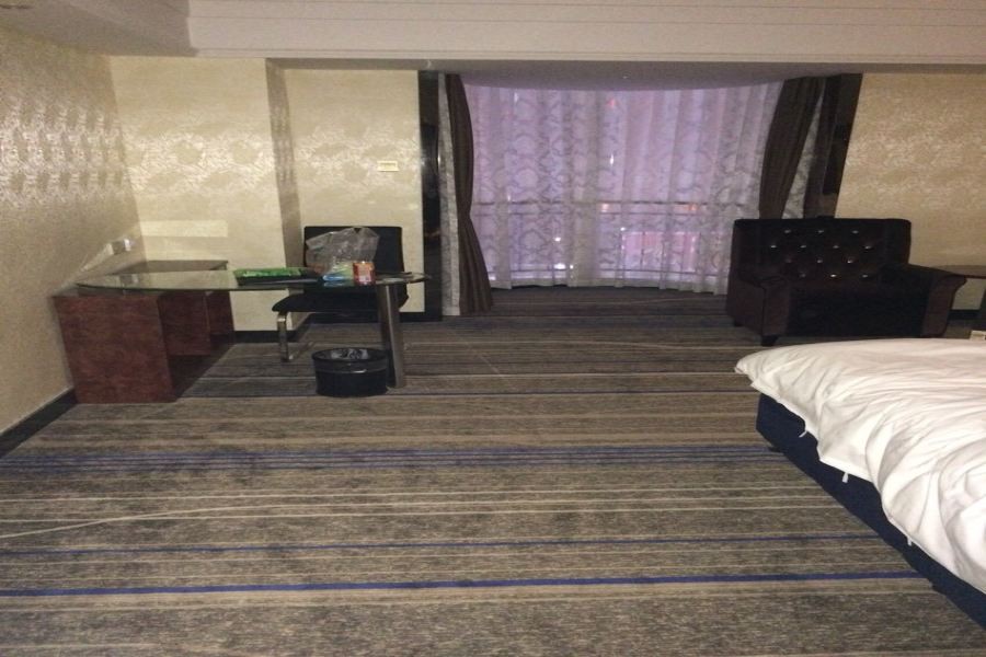 Hawaii International Hotel 24/48