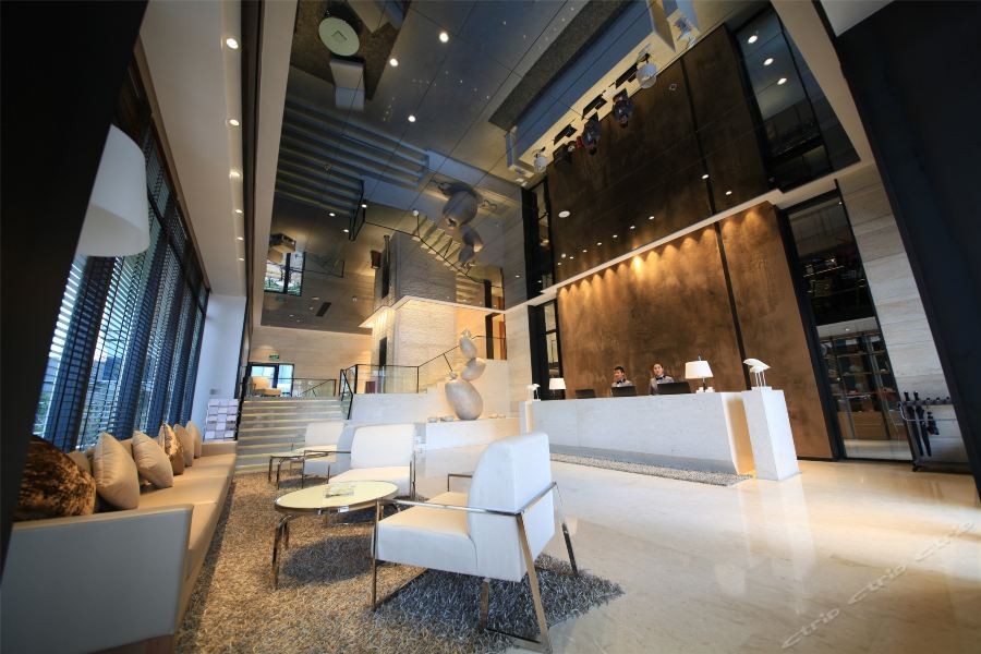 Love Life Hotel Wanda 23/24