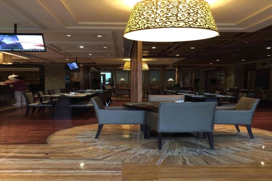 Chengdu Airport Hotel 32/55