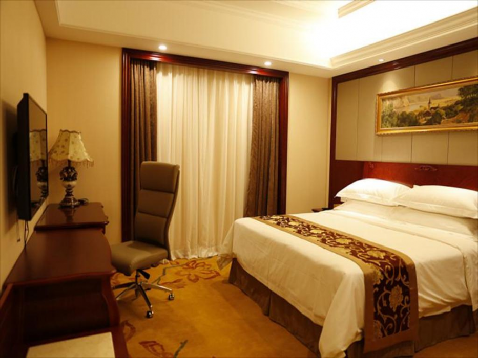 Vienna International Hotel (Shanghai National Convention & Exhibition Center Huaxu Road) photo5