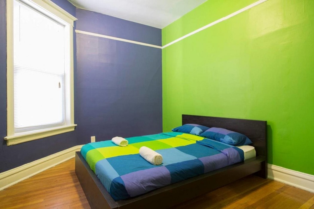 Wrigley Hostel - Adults Only 18/48