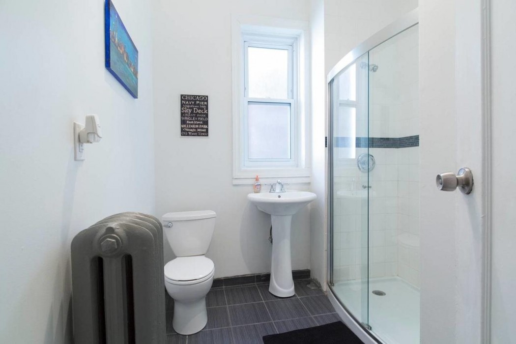 Wrigley Hostel - Adults Only 21/48