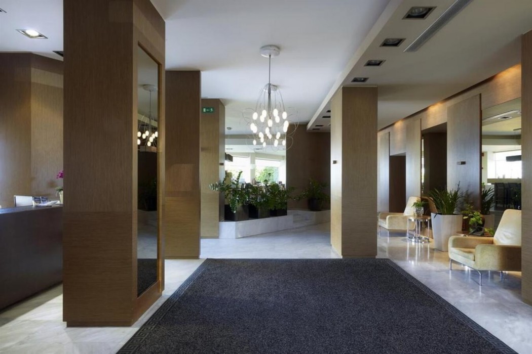 Irida Hotel 20/59