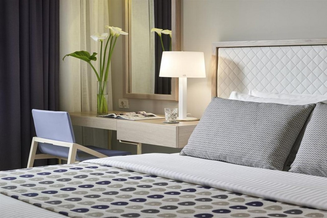 Irida Hotel 22/59