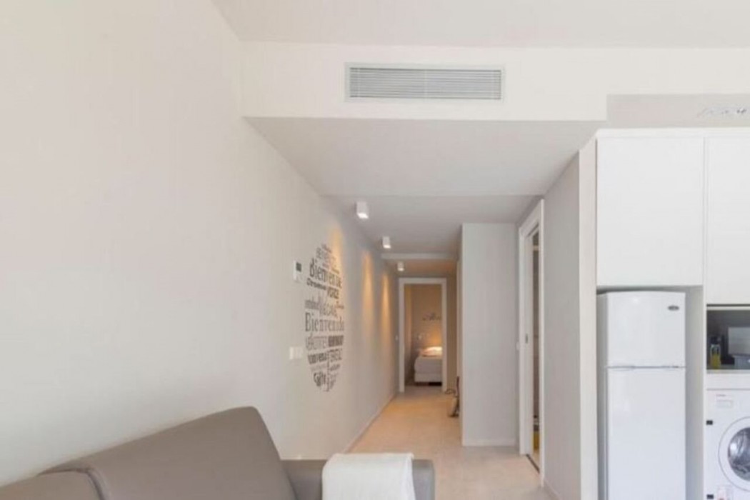 Daro Apartments 33/51