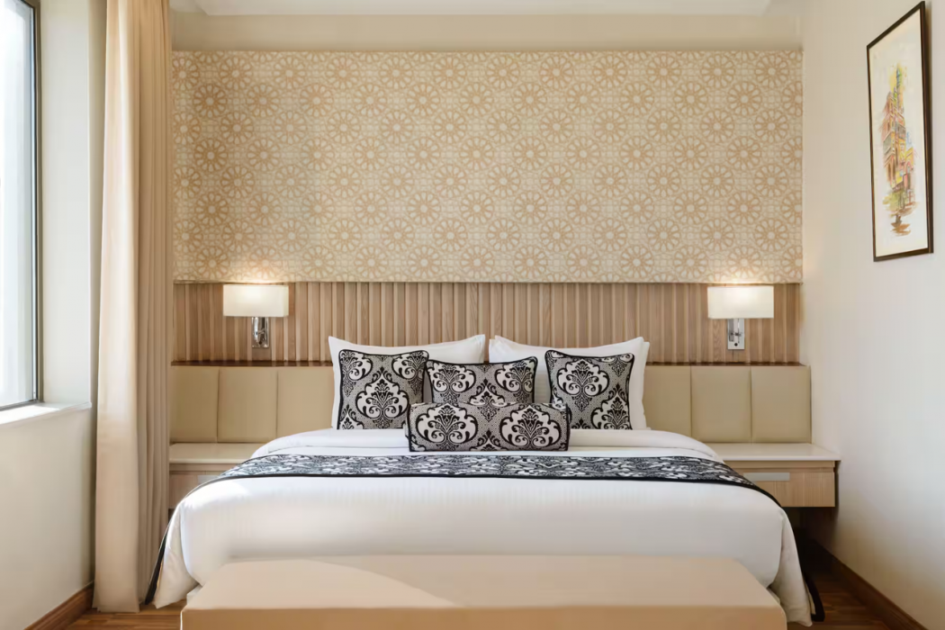 Ramada by Wyndham Lahore Gulberg II 11/18