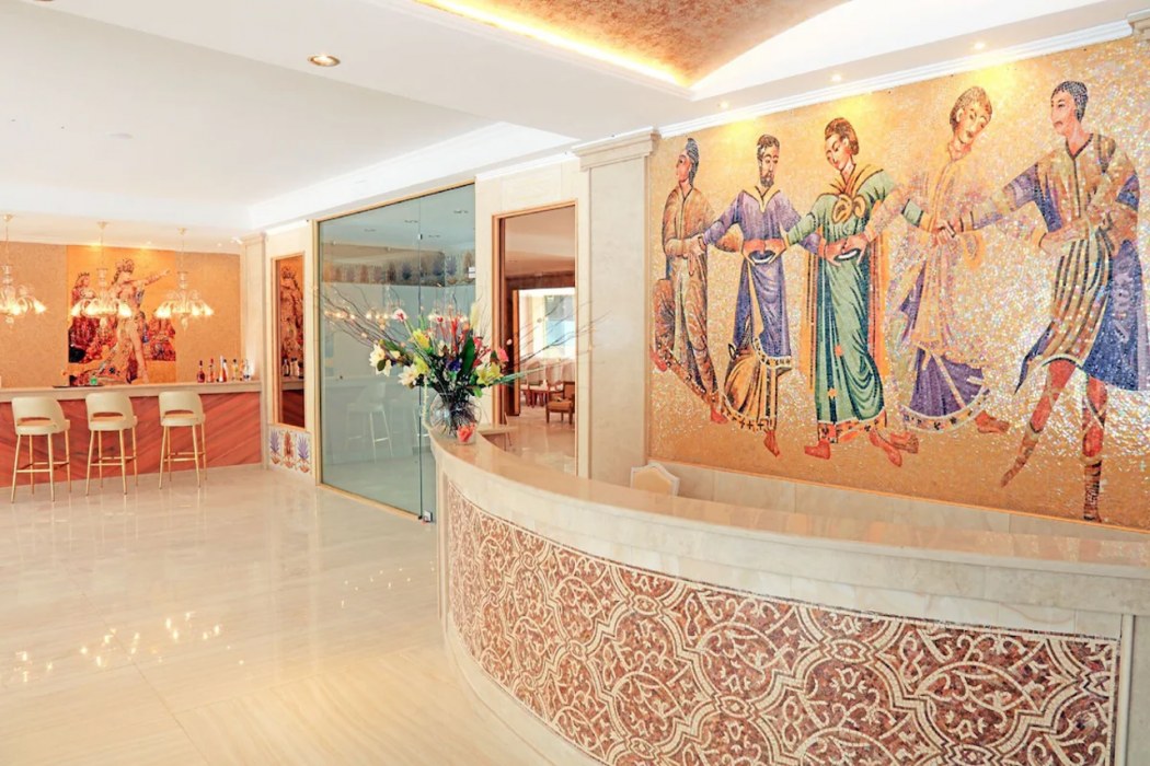 Mythos Palace Resort - Adults only 8/70