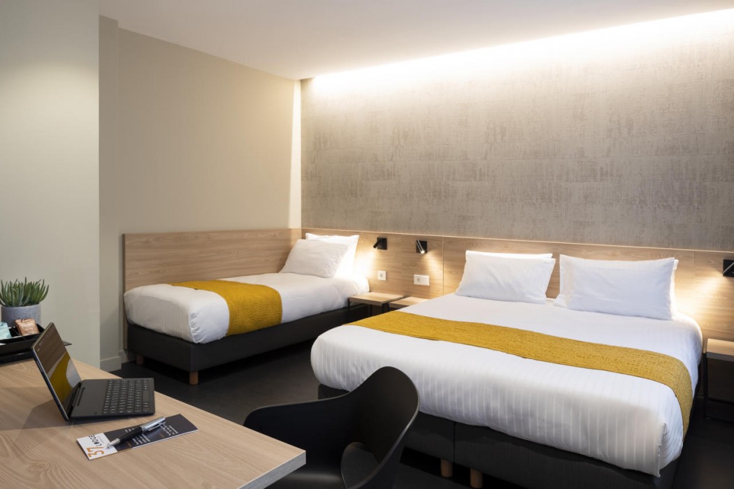 37 Lodge La Defense Courbevoie 8/35