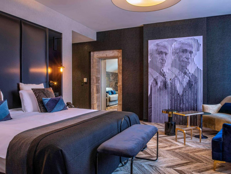 Mercure Figeac Viguier Du Roy 16/63