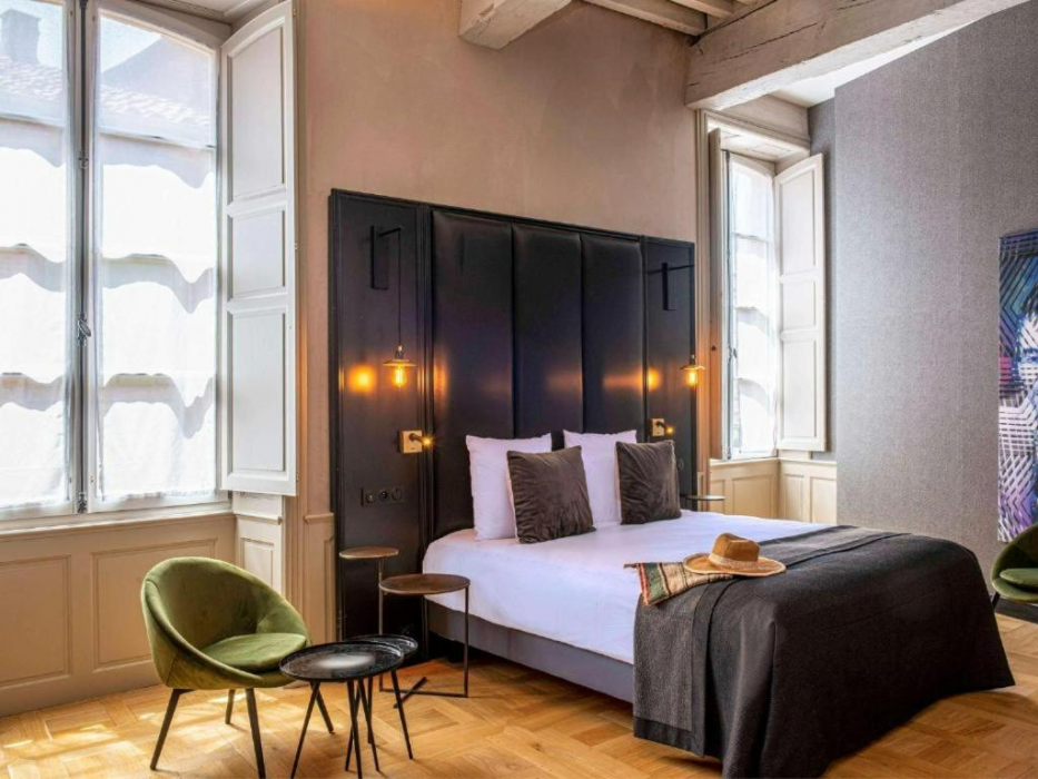 Mercure Figeac Viguier Du Roy 12/63