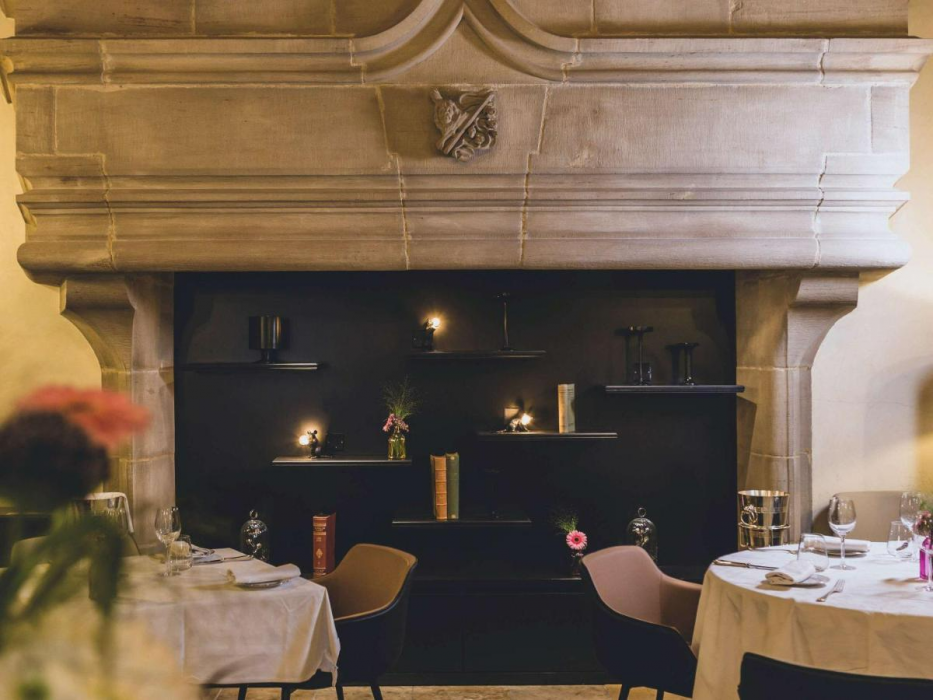 Mercure Figeac Viguier Du Roy 28/63