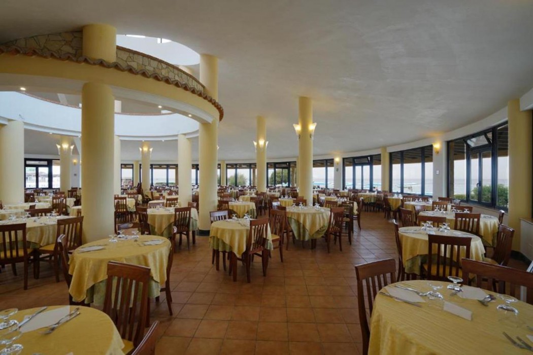 Villaggio Torre Ruffa Robinson 14/30
