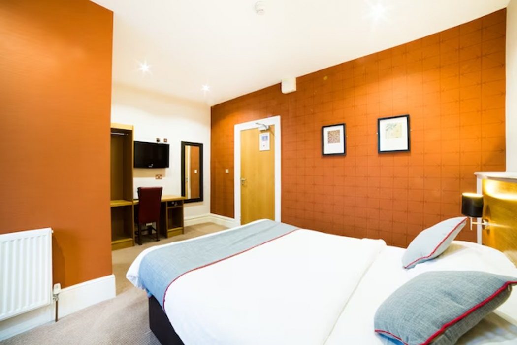 OYO Imperial Hotel 13/47
