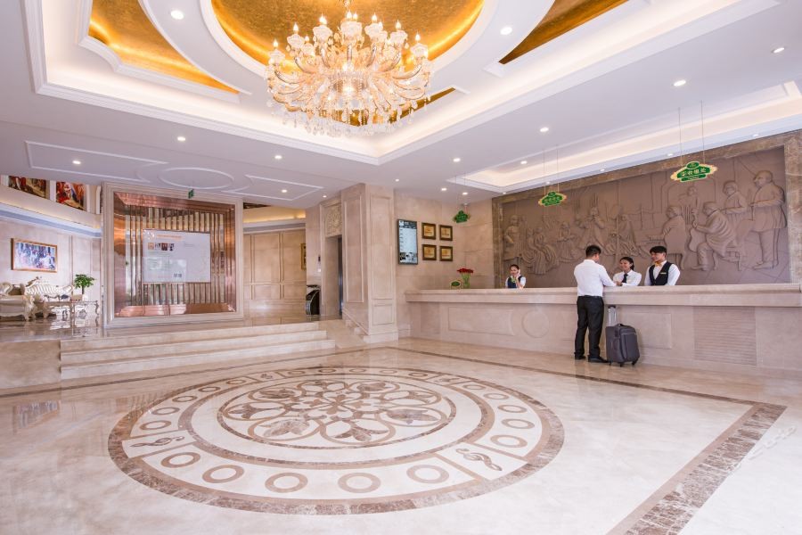 Vienna Hotel (Shenzhen Longhua Dalang Clothing Base) 43/54
