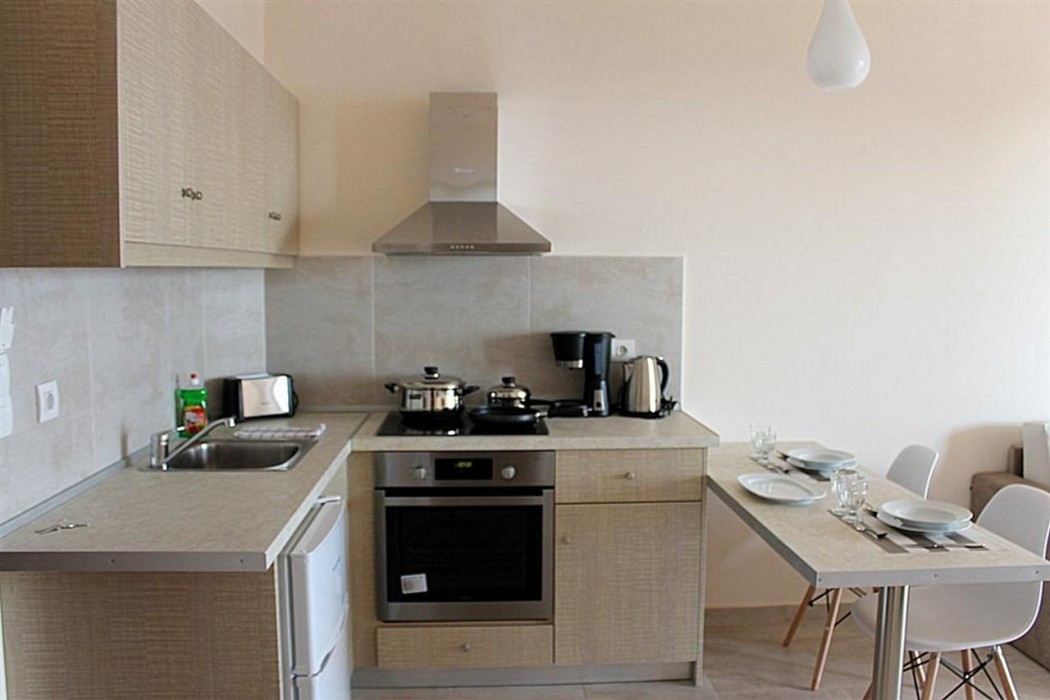 Lido Paradise Apartments 9/10