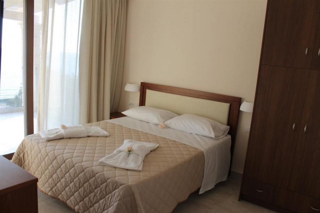 Lido Paradise Apartments 6/10