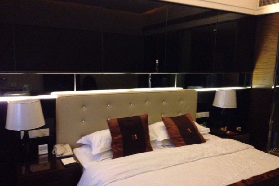 Romantic Hotel 20/41