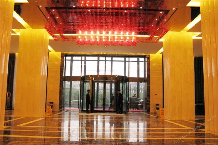 Romantic Hotel 26/41