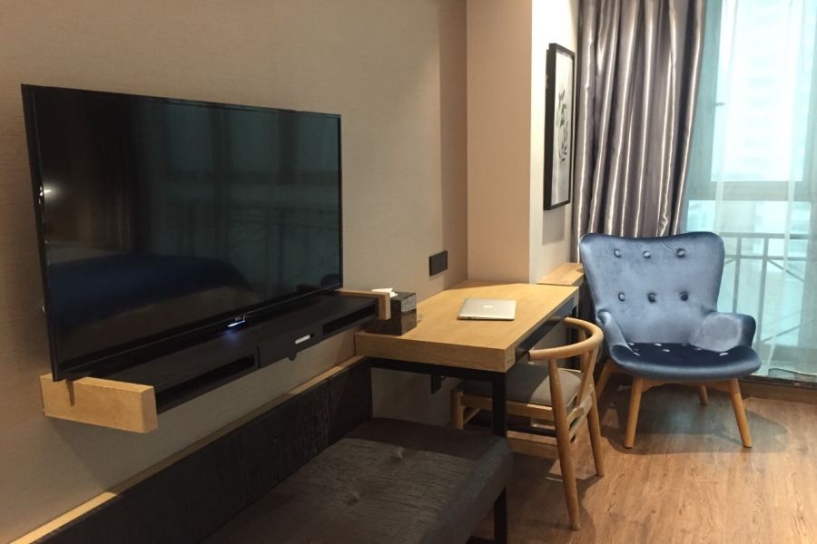 Yitel (Shanghai Caohejing Middle Ring Road Caobao Road) 18/46