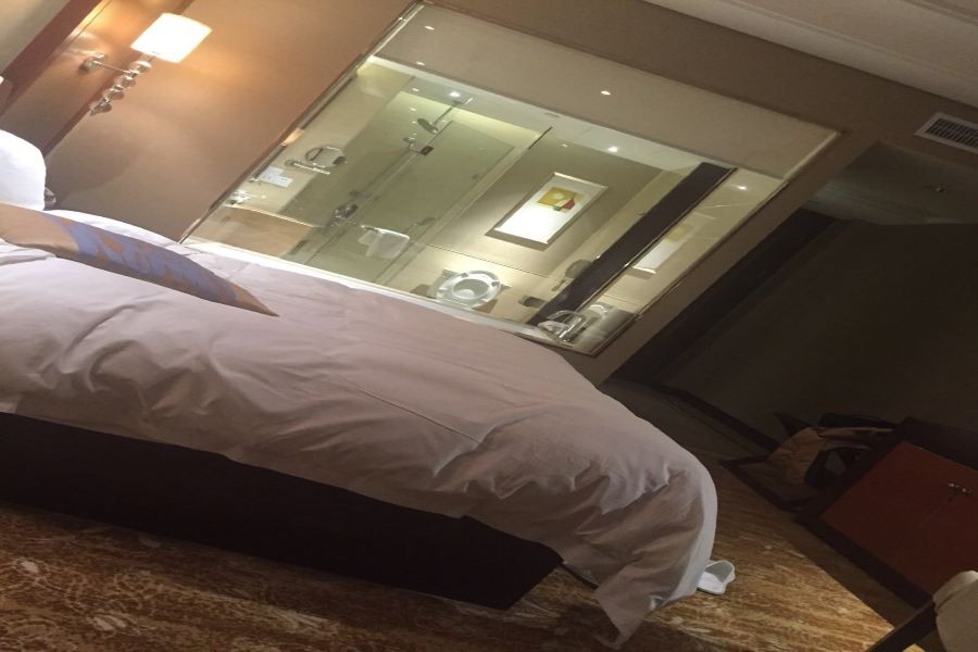 Zhongwei International Holiday Hotel 11/49