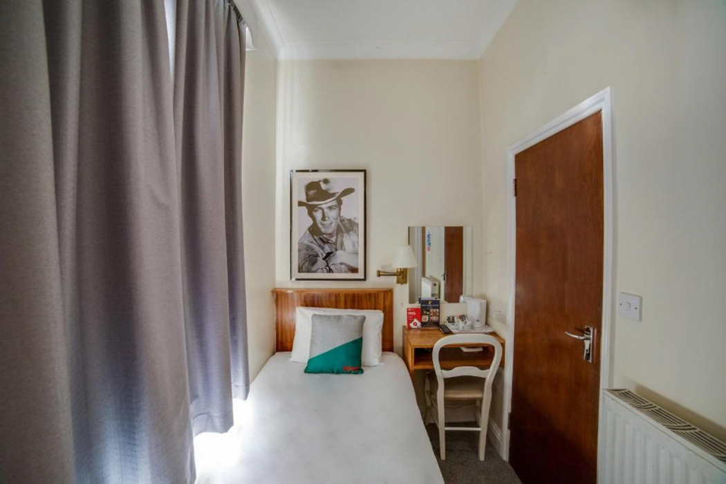 St Georges Hotel Pimlico 10/48