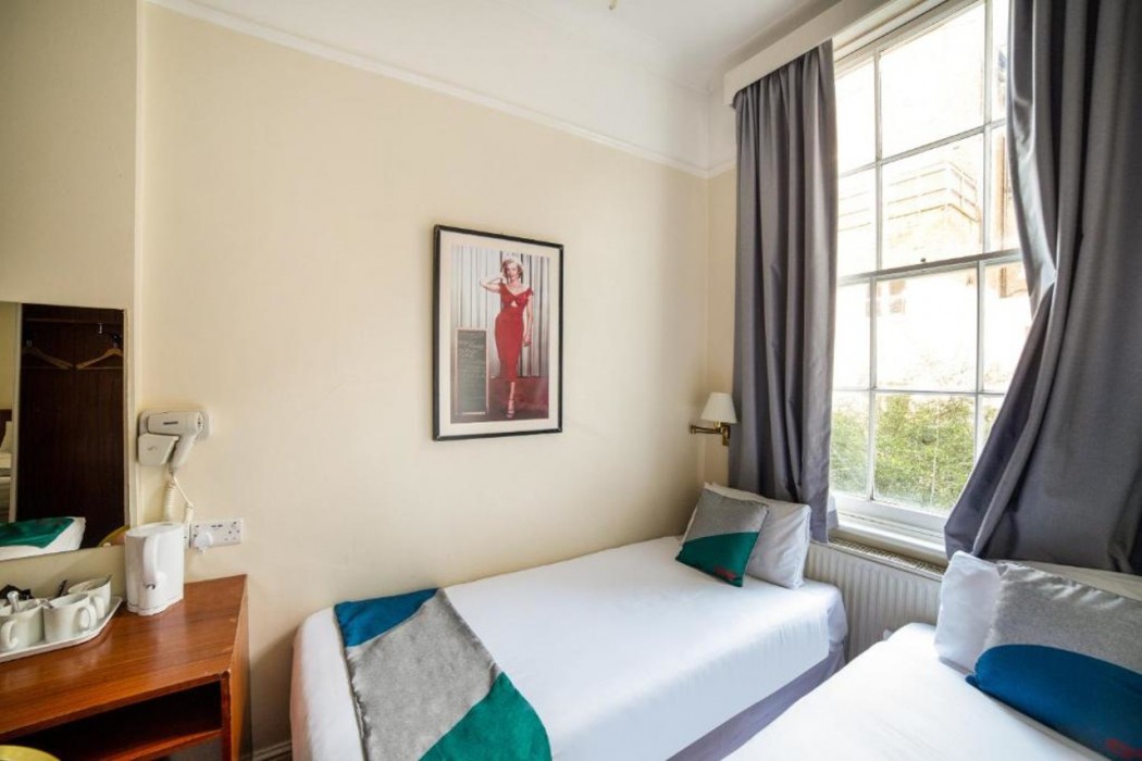 St Georges Hotel Pimlico 11/48