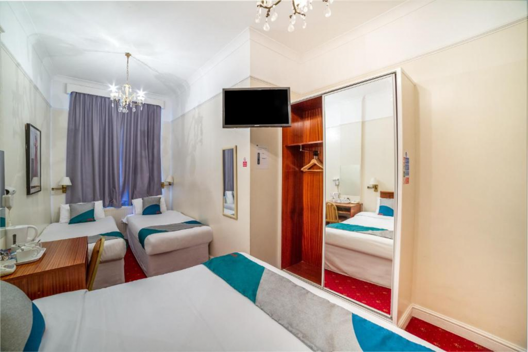 St Georges Hotel Pimlico 13/48