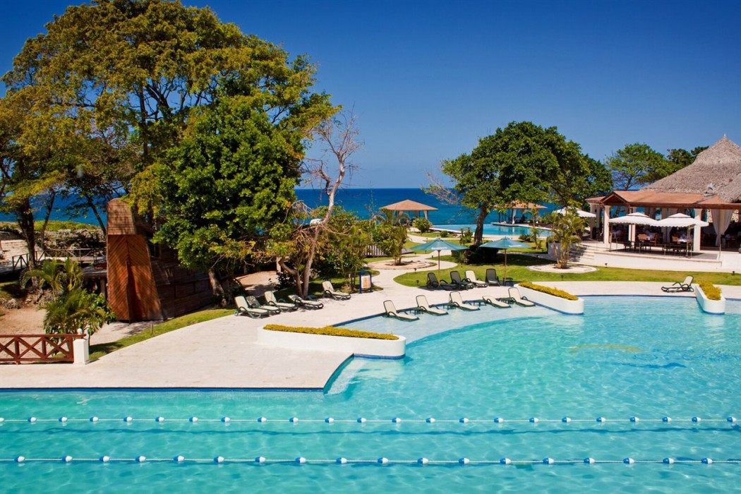 Ocean Village Deluxe Resort and Spa 18/71