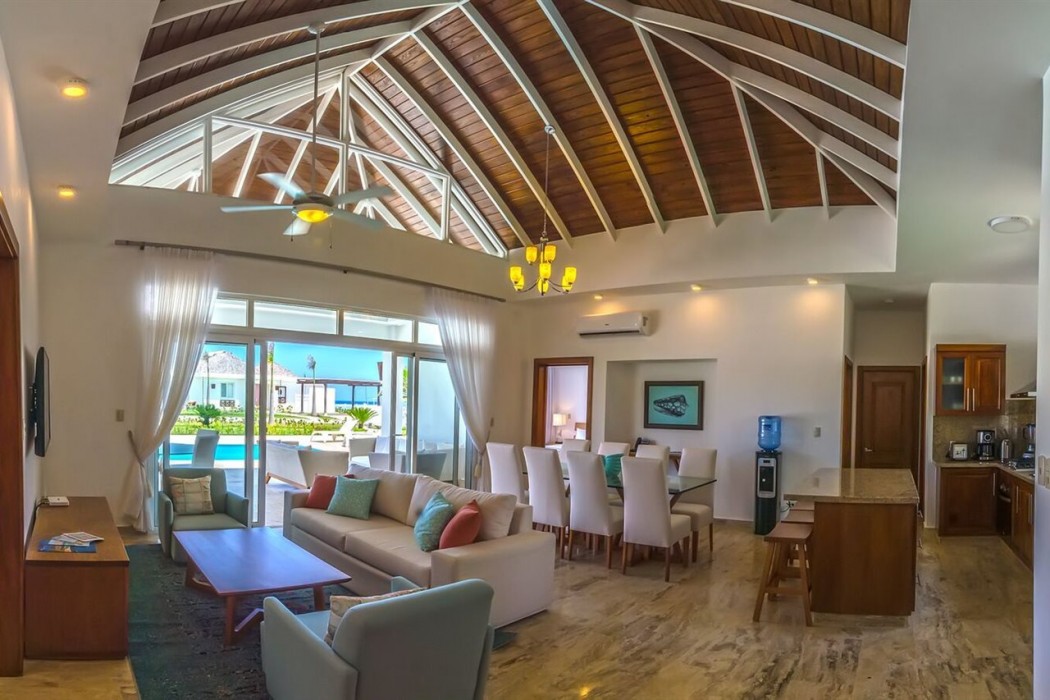 Ocean Village Deluxe Resort and Spa 19/71