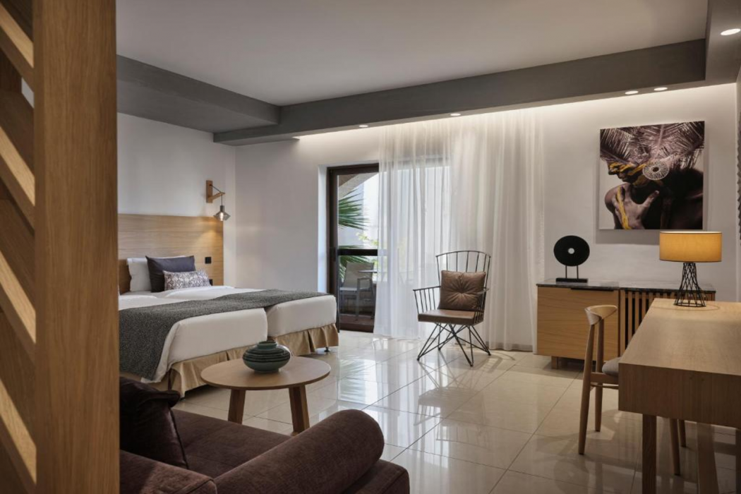 Atlantica Caldera Palace 10/58