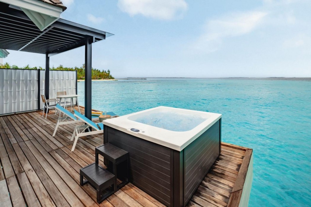 Nova Maldives 38/78