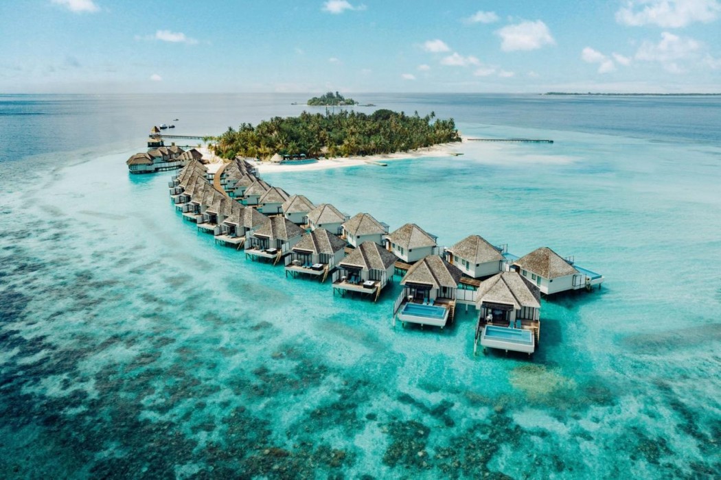 Nova Maldives 4/78