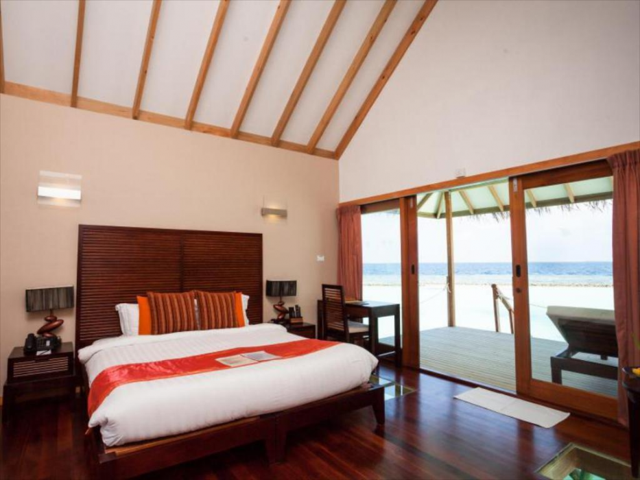 Nova Maldives 13/78