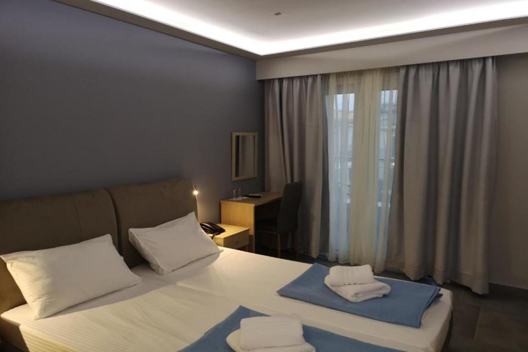 Three Island View Hotel 12/103