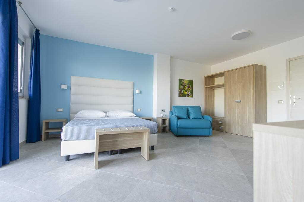 Hotel Residence Torre Del Porto 6/52