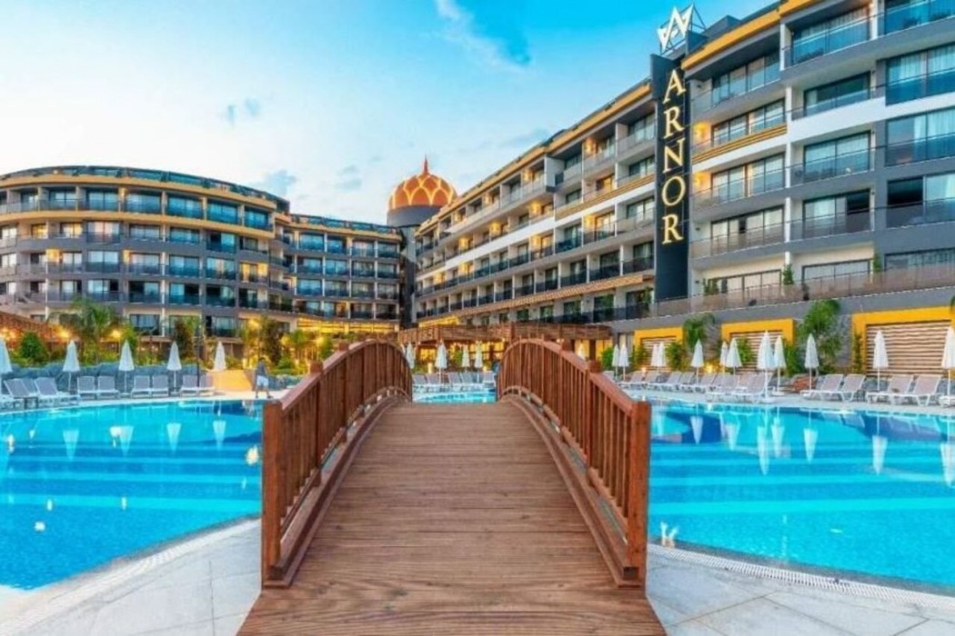 Arnor Deluxe Hotel And Spa 25/71