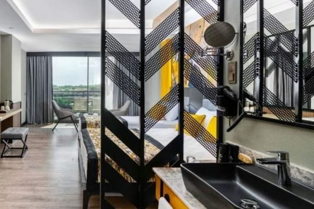 Arnor Deluxe Hotel And Spa 27/71