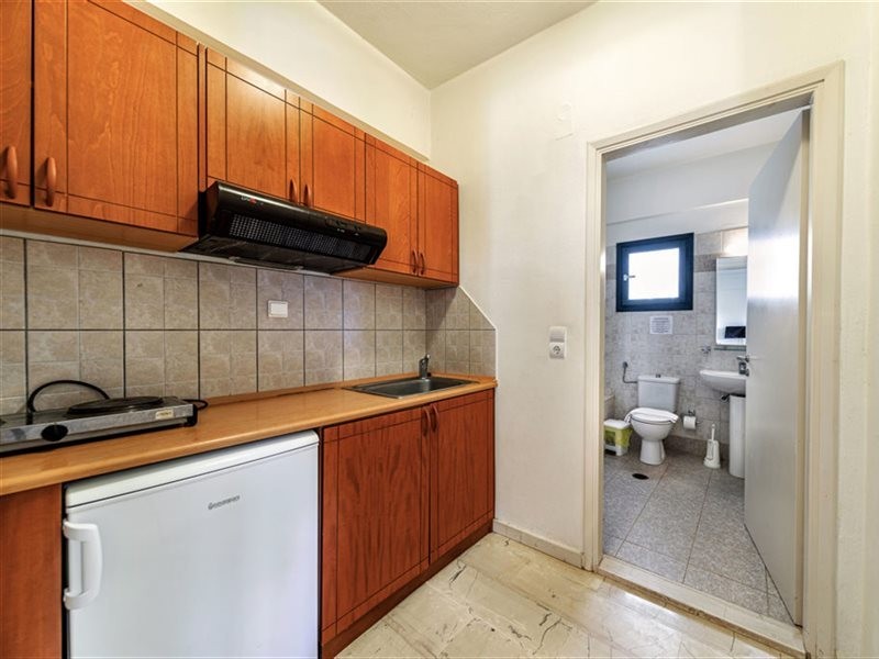 Niros Beach Apartments 27/58