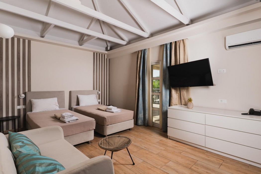 Aeolos Boutique Hotel & Suites 15/65