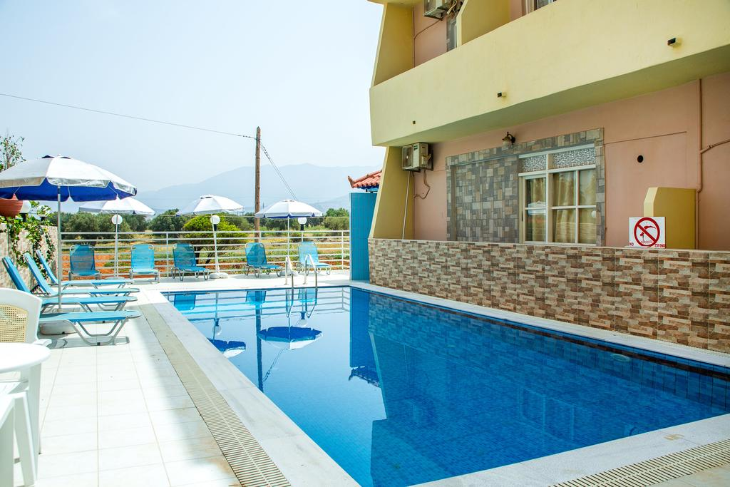 Cloud 9 Hotel Shisha & Cocktail Bar - Adults Only 18+ 27/51