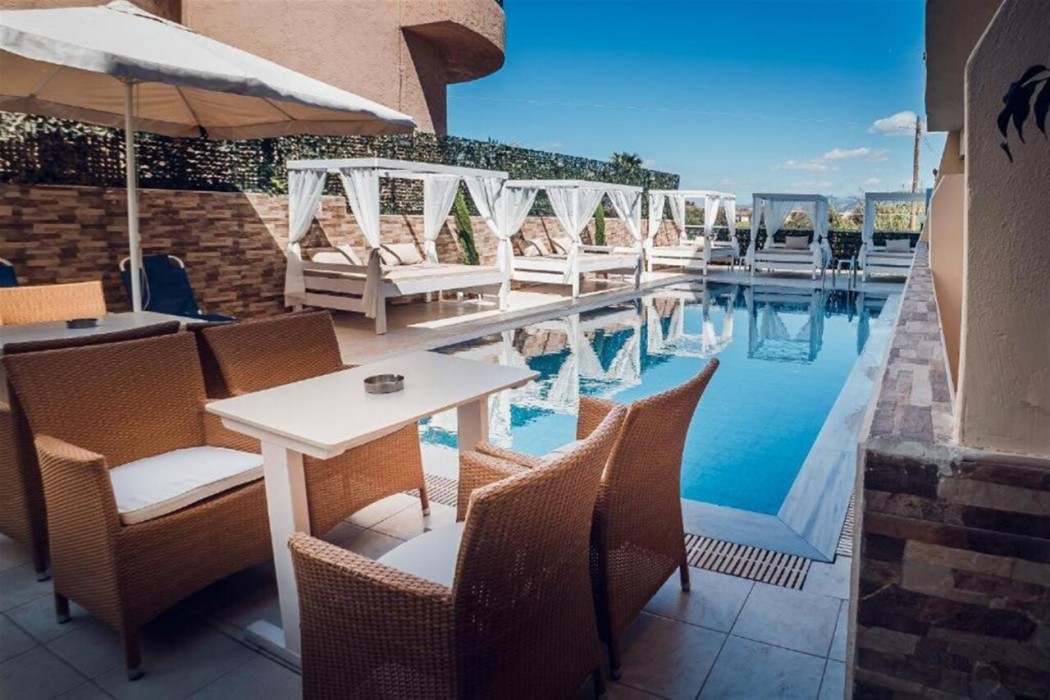 Cloud 9 Hotel Shisha & Cocktail Bar - Adults Only 18+ 29/51