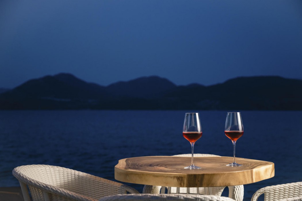 Agnadi Suites 28/36
