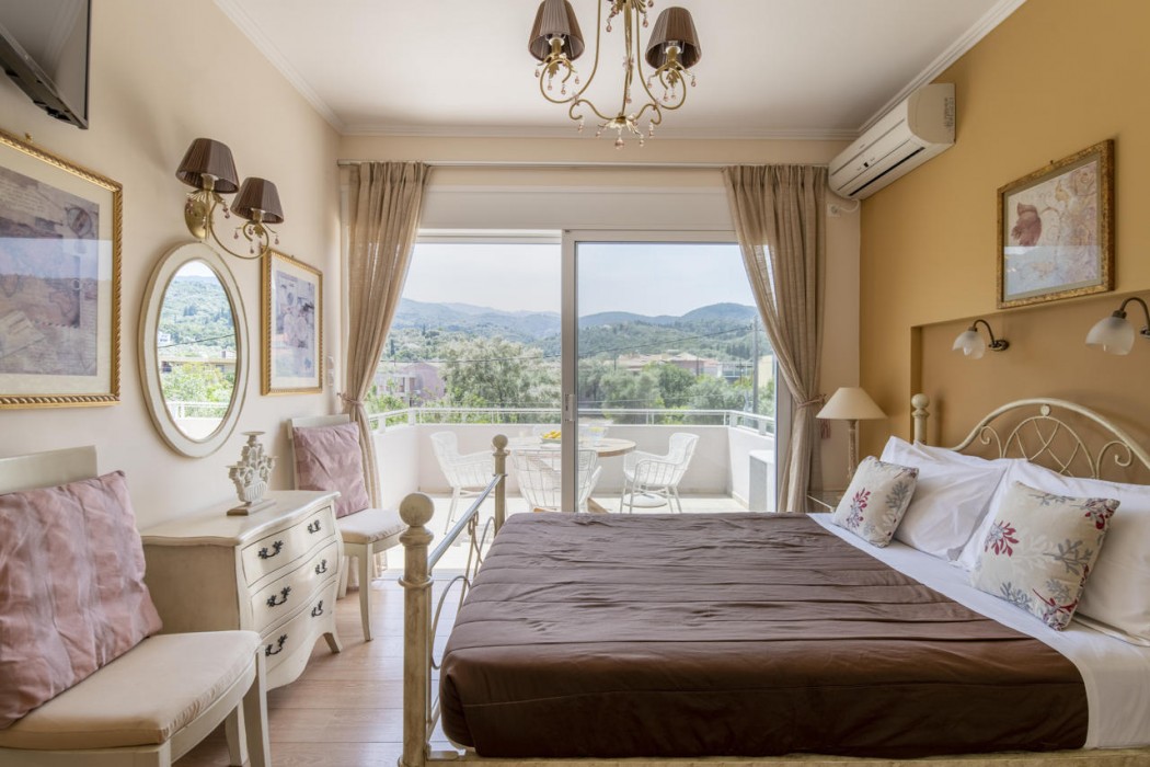 Agnadi Suites 10/36