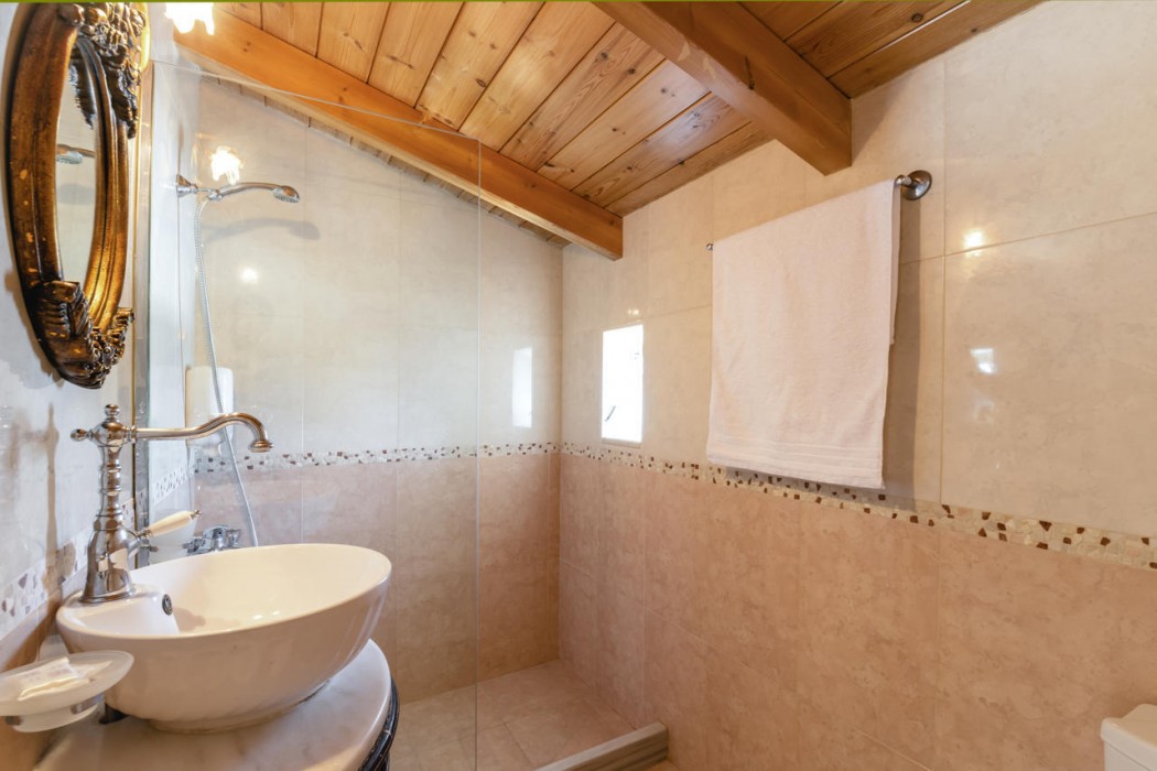 Agnadi Suites 13/36