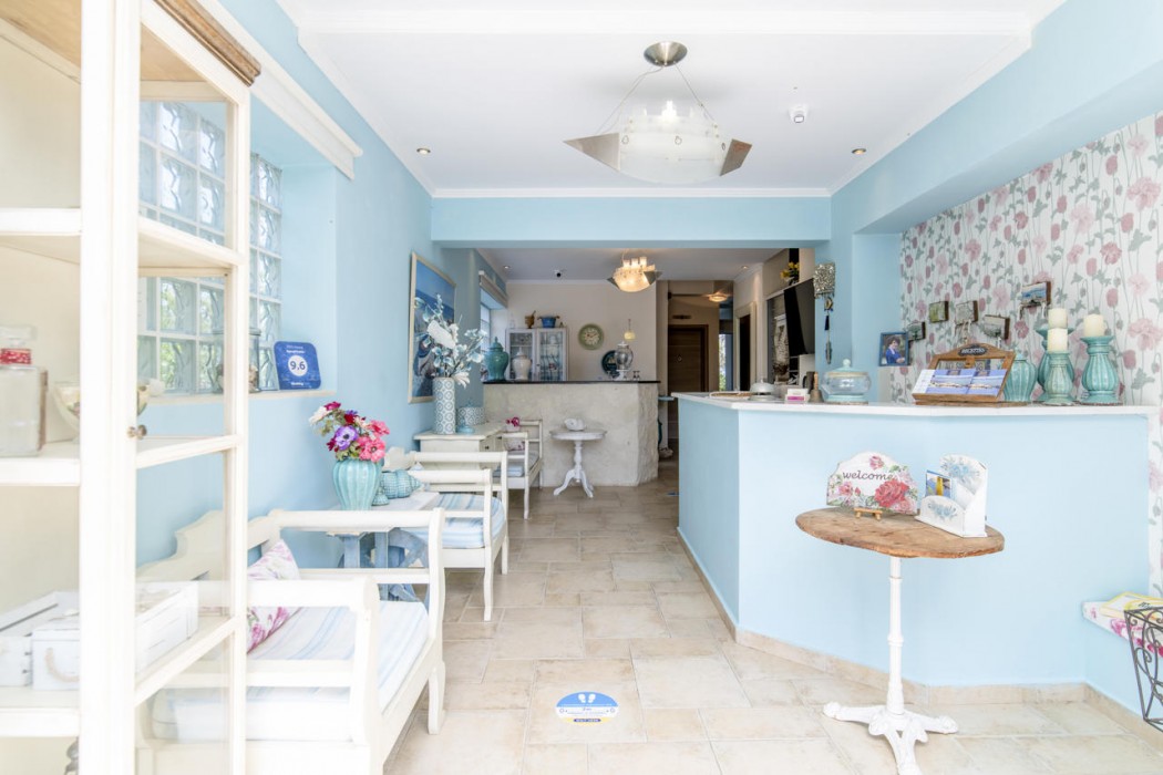 Agnadi Suites 8/36